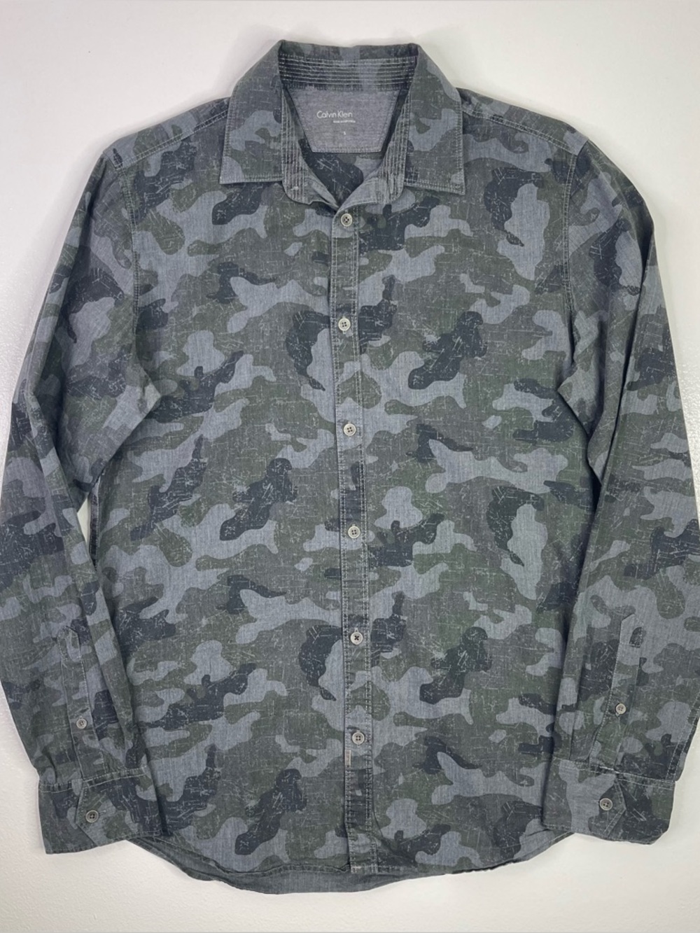 Calvin Klein Jeans Slim Fit Camouflage Button Down Shirt Small